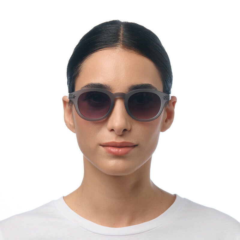 Lentes de Sol Unisex Milano Gris y Negro Okkia